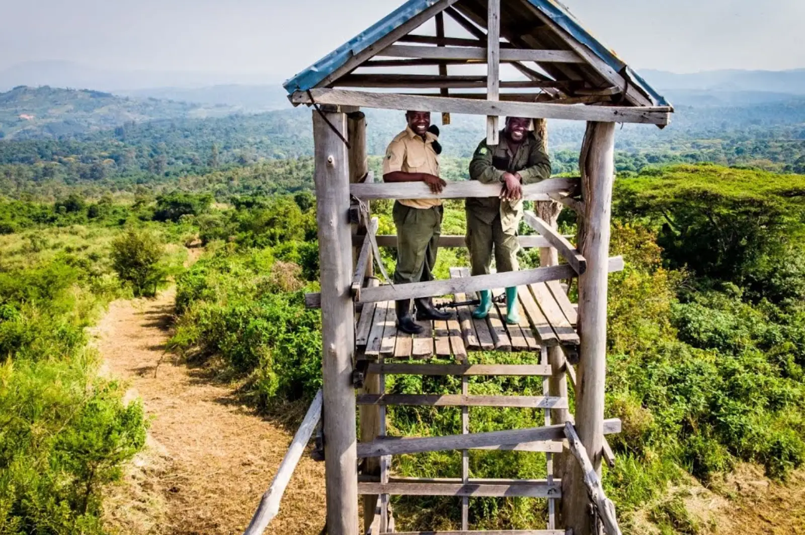 6-days-uganda-primates-20262